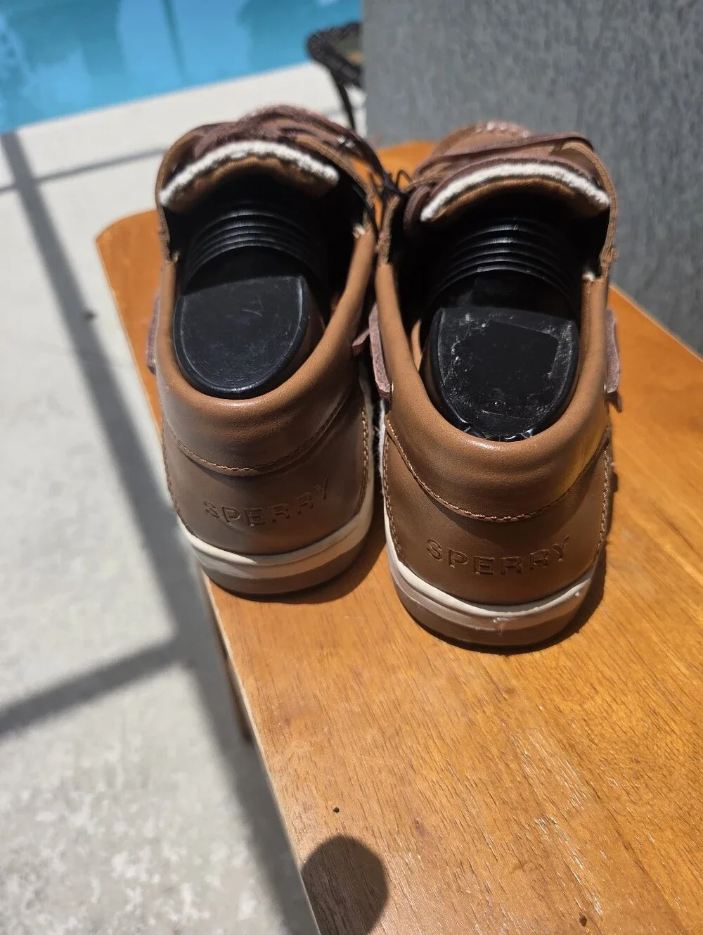 Sperry Women’s Tan/Brown Leather Deck Shoes Size 10